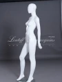 manekin_lakierowany_edie04_bl_003.jpg